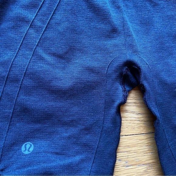 Lululemon In the Glow Crop ll - Picture 6 of 11